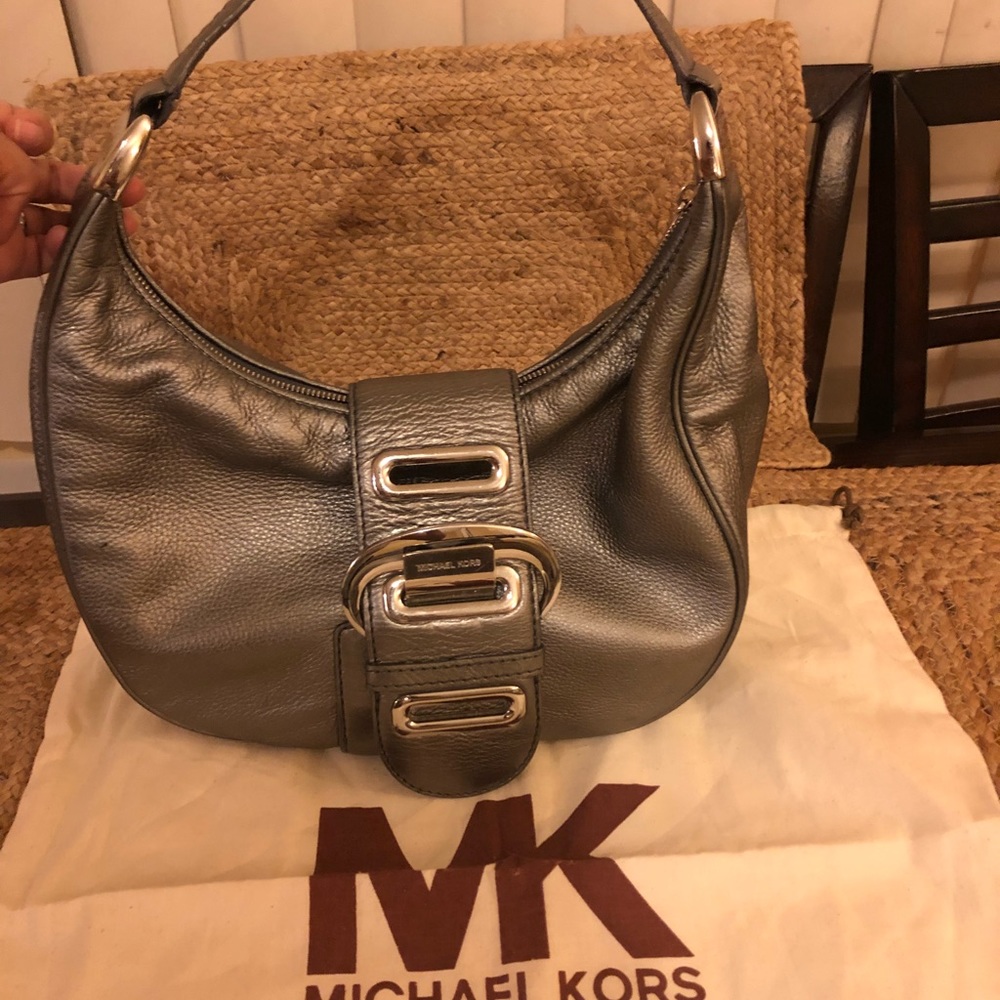 Michael Kors Silver Leather Shoulder Bag